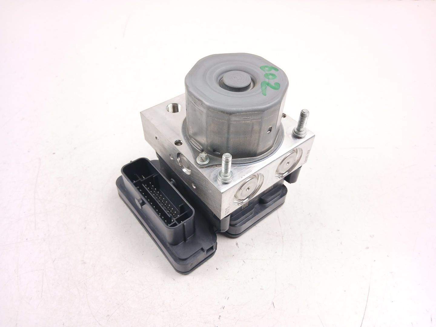 ABS NISSAN QASHQAI II (J11, J11_) 47660HW60A 47660HW60A