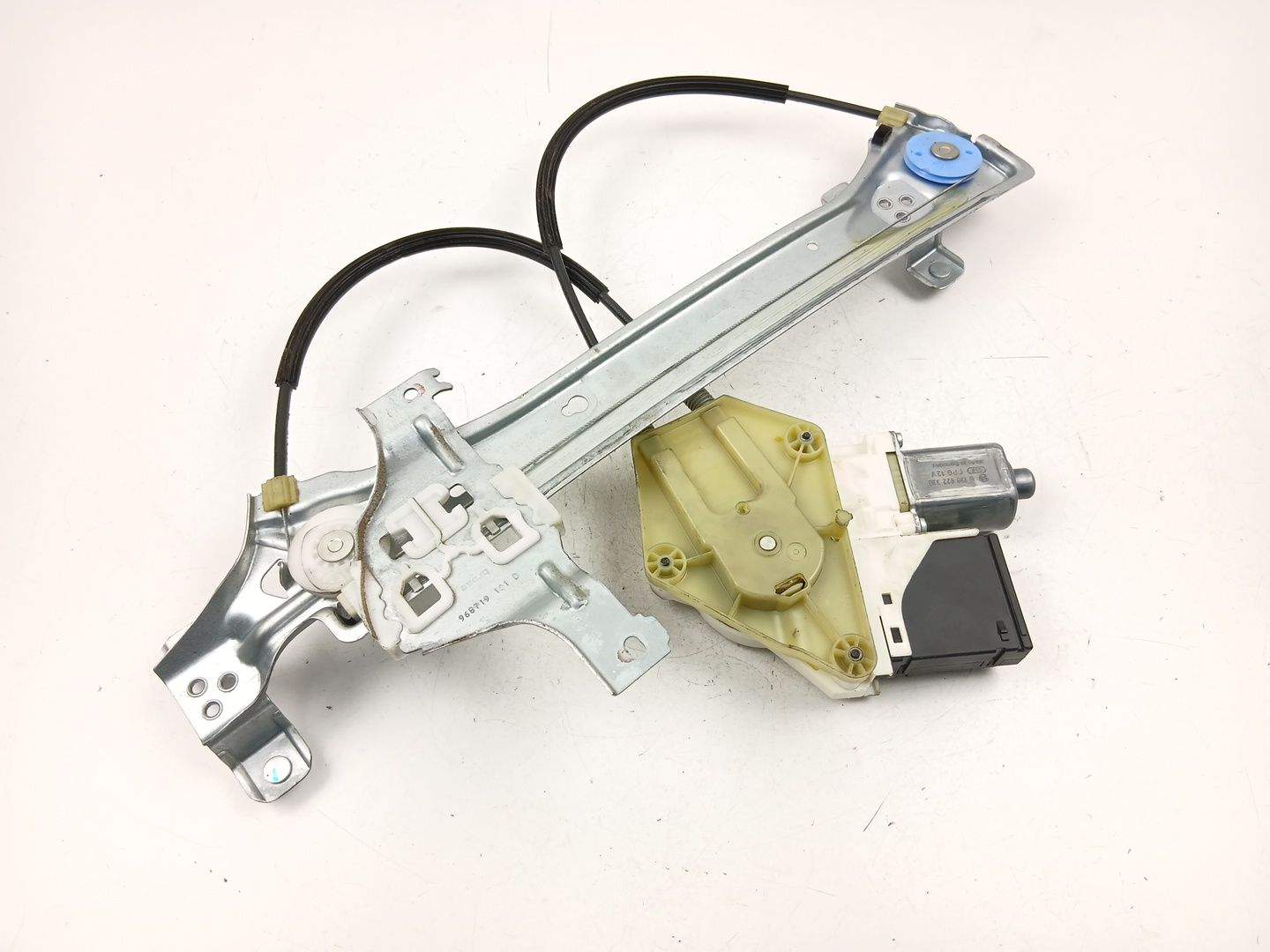 ELEVALUNAS TRASERO DERECHO RENAULT MEGANE III Hatchback (BZ0/1_, B3_) 827200003R / 827306548R 827200003R827306548R