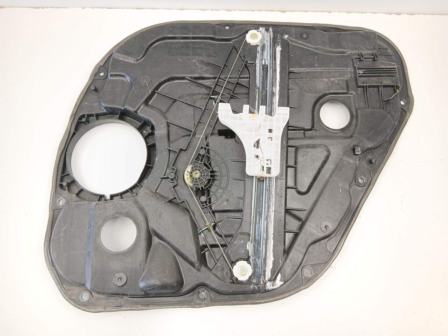 ELEVALUNAS TRASERO IZQUIERDO KIA CARENS IV 83470A4050 83470A4050 - Vista 2