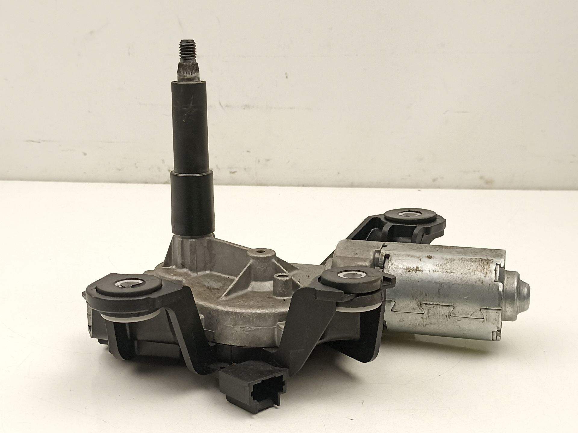 MOTOR LIMPIA TRASERO RENAULT LAGUNA III (BT0/1) 287100006R / 0390201832 287100006R0390201832 - Vista 3