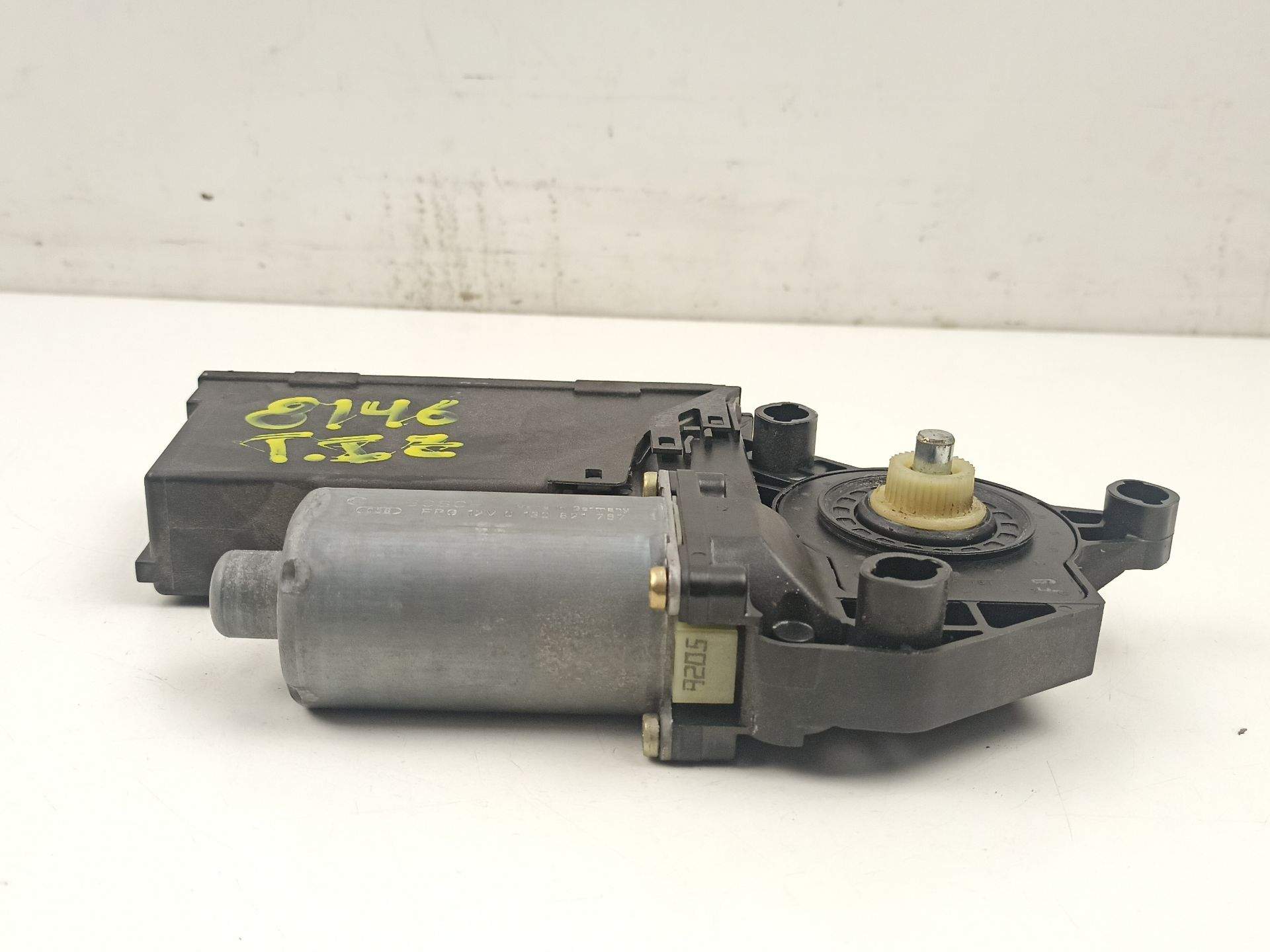 ELEVALUNAS TRASERO IZQUIERDO AUDI A4 B6 (8E2) 8E0959801A / 5WK47009BBF 8E0959801A5WK47009BBF - Vista 3