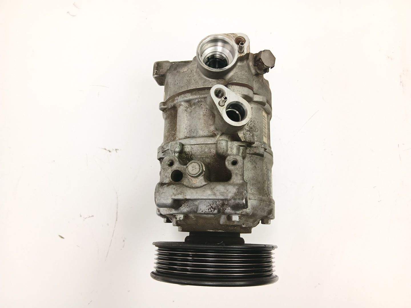 COMPRESOR AIRE ACONDICIONADO VOLKSWAGEN TRANSPORTER T6 Furgoneta (SGA, SGH, SHA, SHH) 5Q0820803F 5Q0820803F - Vista 2