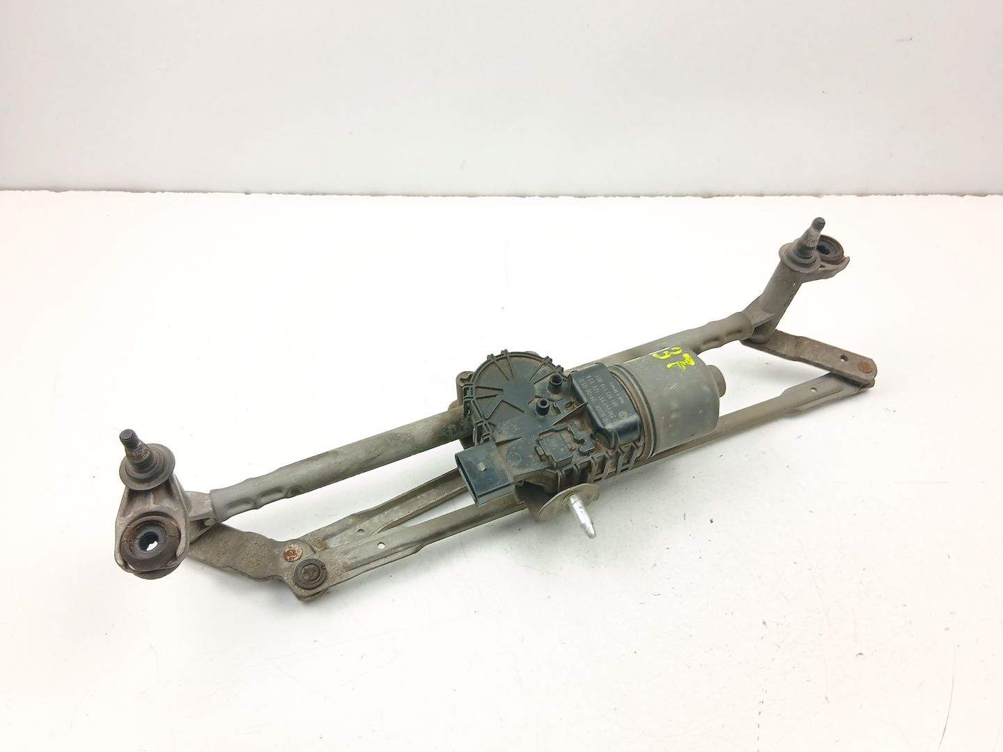 MOTOR LIMPIA DELANTERO SEAT IBIZA IV (6J5, 6P1) 6R1955119 / 0390241551 6R19551190390241551