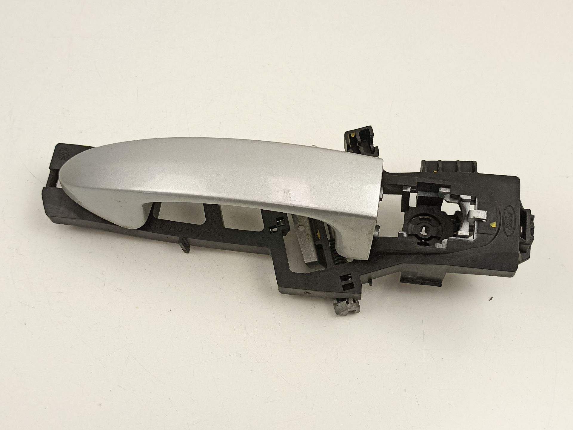 MANILLA DELANTERA IZQUIERDA FORD FIESTA VI (CB1, CCN) 8A61A224A37AN 8A61A224A37AN