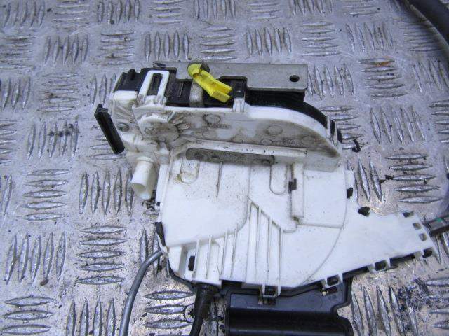 CERRADURA PUERTA DELANTERA IZQUIERDA FIAT FREEMONT P04589913AE A P04589913AEA - Vista 3