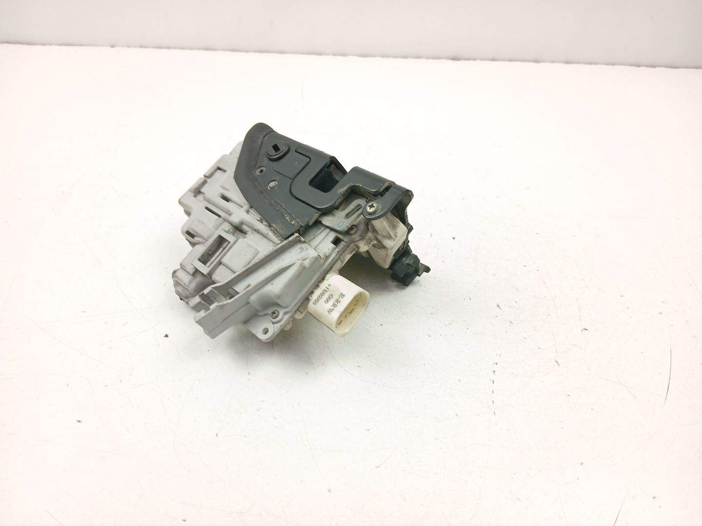CERRADURA PUERTA TRASERA DERECHA VOLKSWAGEN PASSAT B6 (3C2) 3C4839016A 3C4839016A