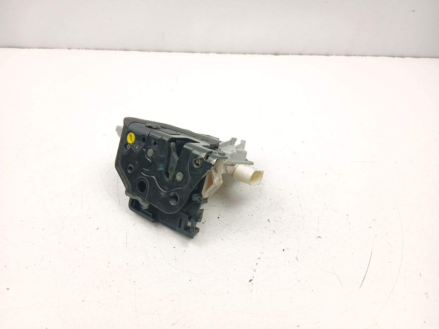 CERRADURA PUERTA TRASERA IZQUIERDA VOLKSWAGEN PASSAT B6 (3C2) 3C4839015A 3C4839015A