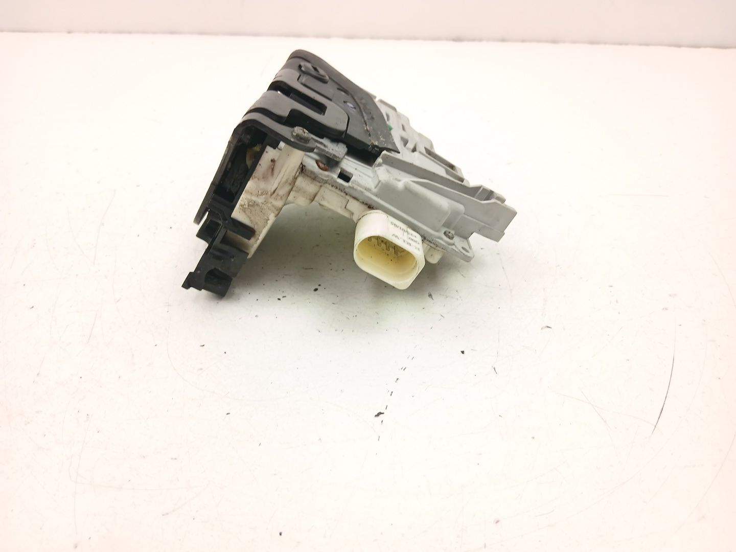 CERRADURA PUERTA TRASERA IZQUIERDA VOLKSWAGEN PASSAT B6 (3C2) 3C4839015A 3C4839015A - Vista 2