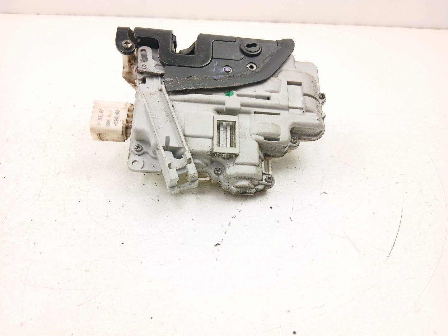 CERRADURA PUERTA TRASERA IZQUIERDA VOLKSWAGEN PASSAT B6 (3C2) 3C4839015A 3C4839015A - Vista 3
