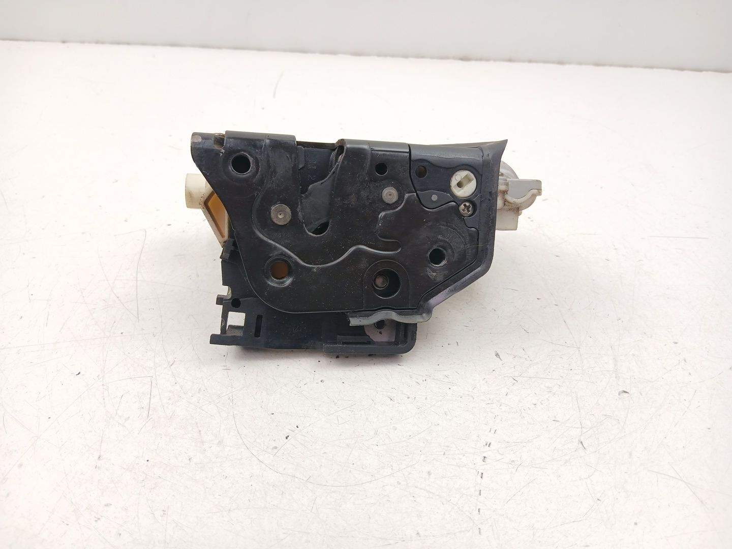 CERRADURA PUERTA DELANTERA DERECHA VOLKSWAGEN PASSAT B6 (3C2) 3C1837016A 3C1837016A - Vista 3