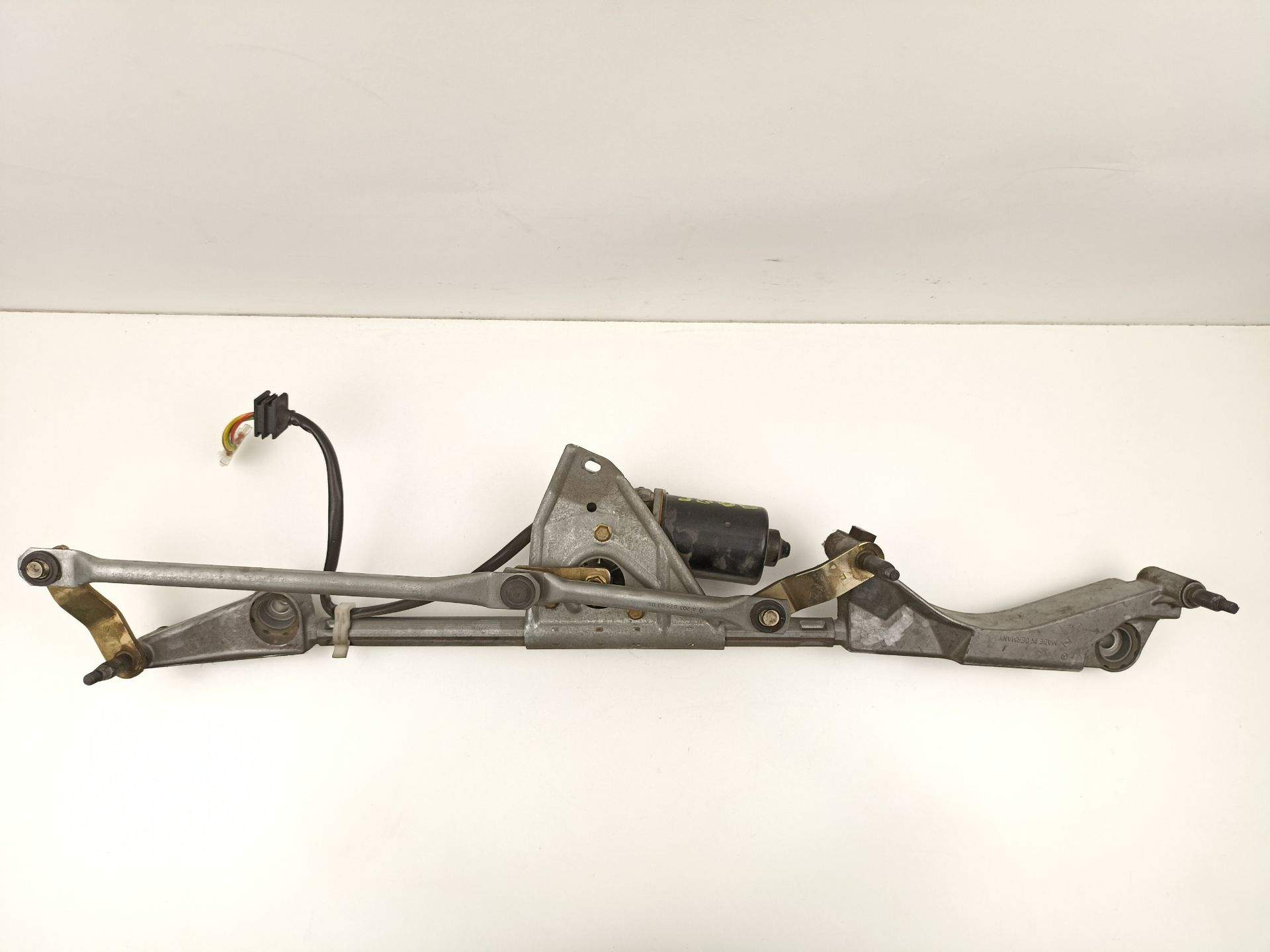 MOTOR LIMPIA DELANTERO MERCEDES-BENZ CLASE C (W203) BERLINA A2038200342 / A2038240305 / 404518 A2038200342A2038240305404518 - Vista 2
