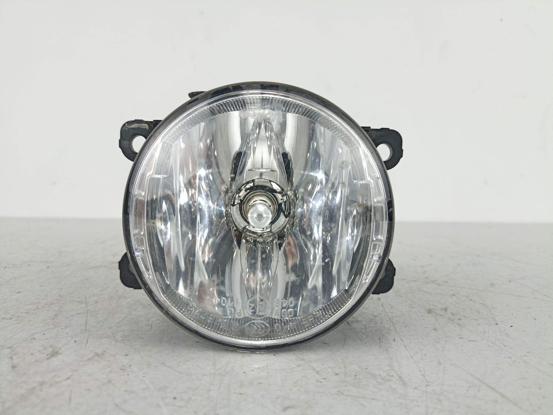 ANTINIEBLA IZQUIERDO DACIA LOGAN II 261500097R / 89208691 261500097R89208691