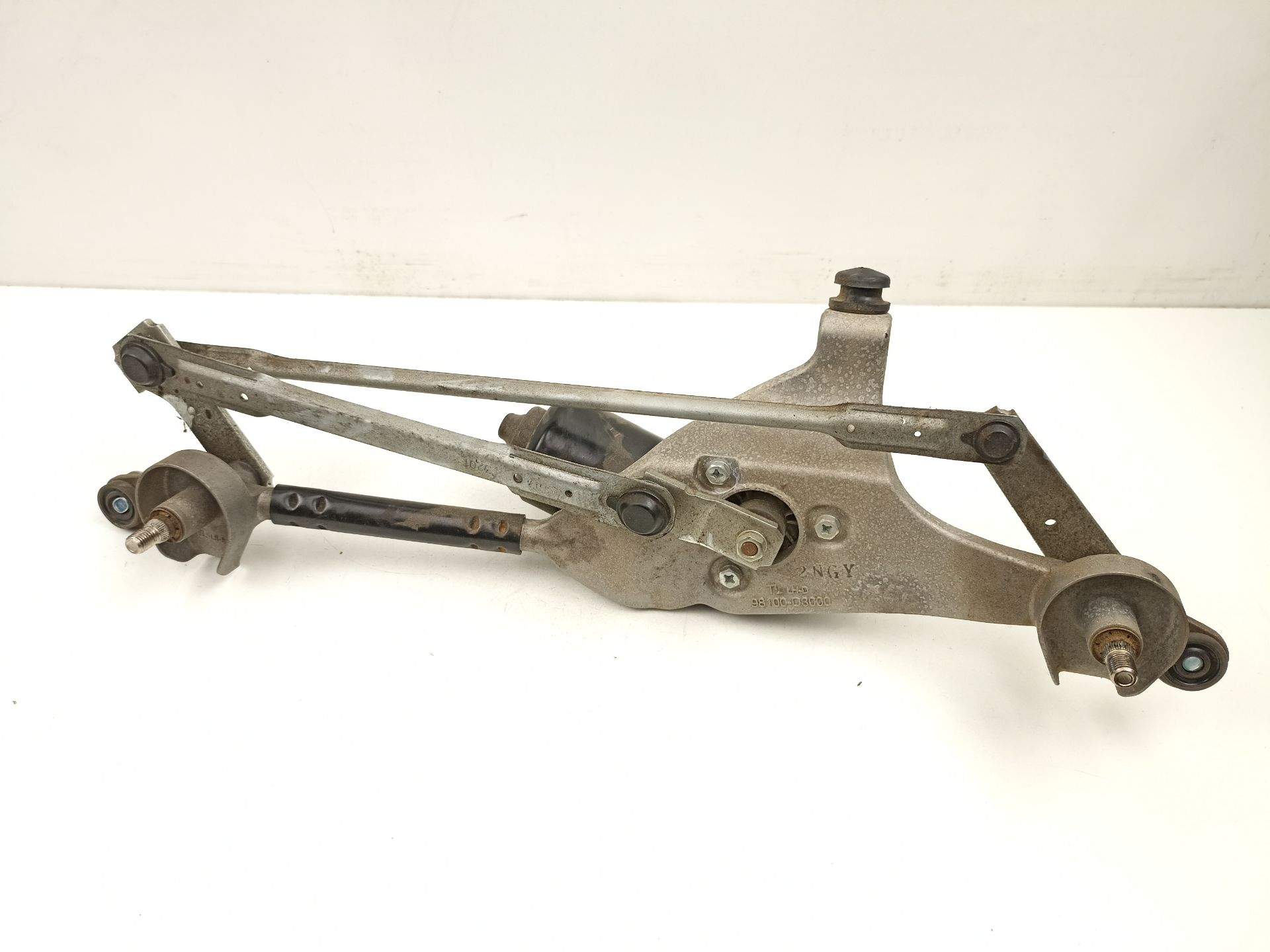 MOTOR LIMPIA DELANTERO HYUNDAI TUCSON (TL, TLE) 98100D3000 98100D3000