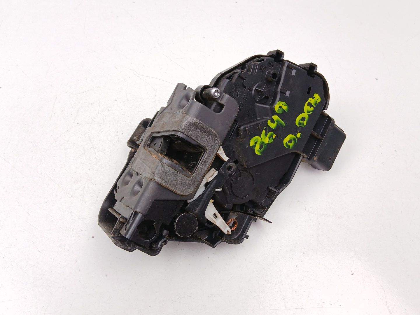 CERRADURA PUERTA DELANTERA DERECHA LAND ROVER DISCOVERY III (L319) FQJ000207 / 6W8A21812AE FQJ0002076W8A21812AE