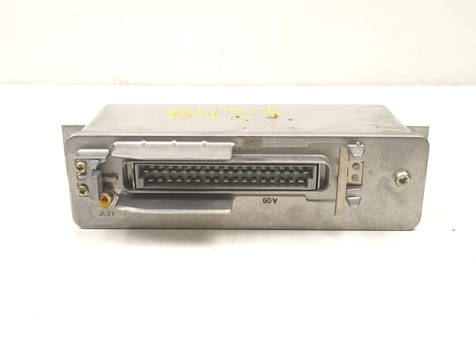CENTRALITA ABS BMW 5 (E34) 34521160413 / 0265103047 345211604130265103047 - Vista 3