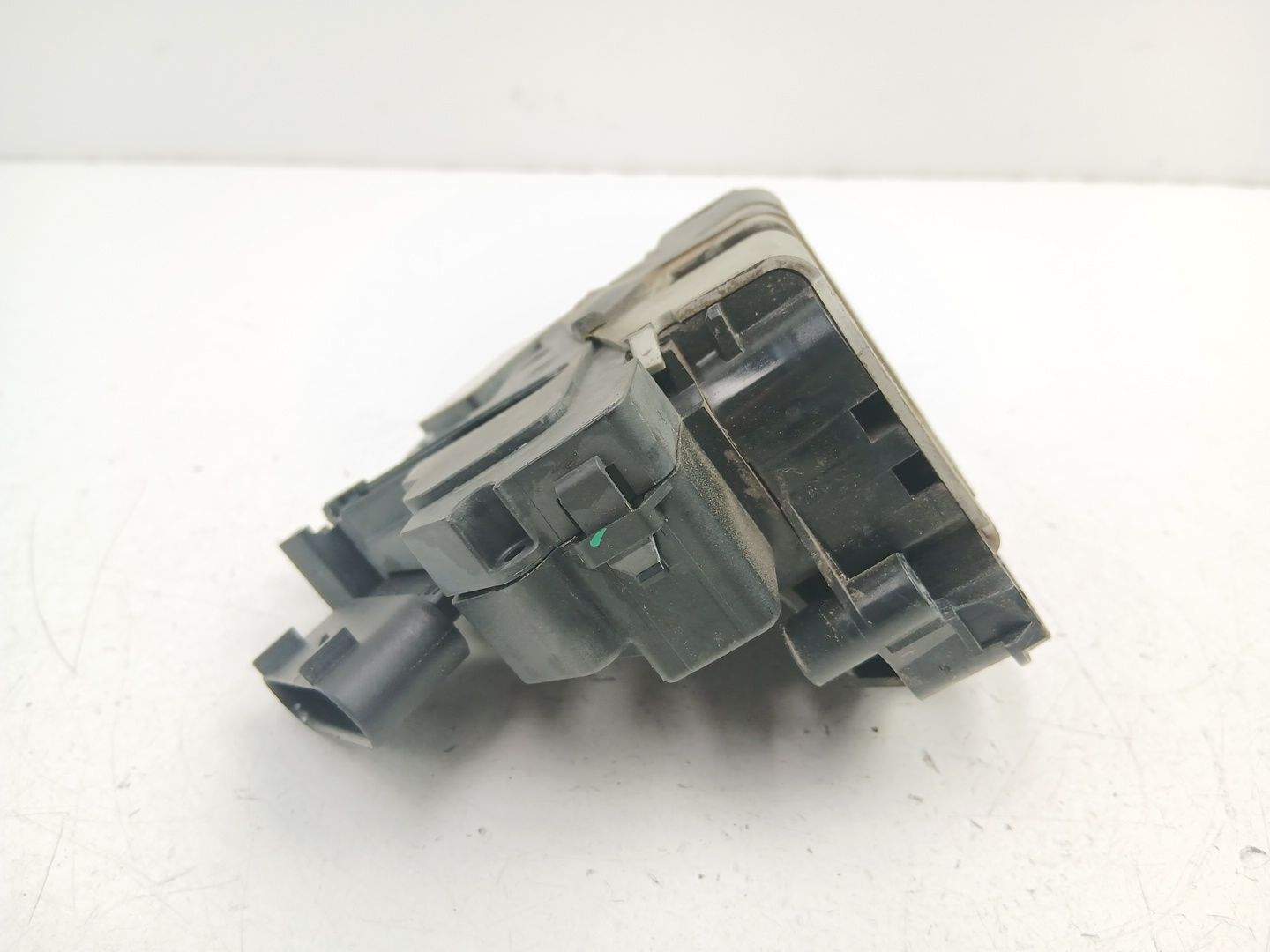 CERRADURA PUERTA DELANTERA DERECHA FORD FOCUS III BM5AA21812BE BM5AA21812BE - Vista 3