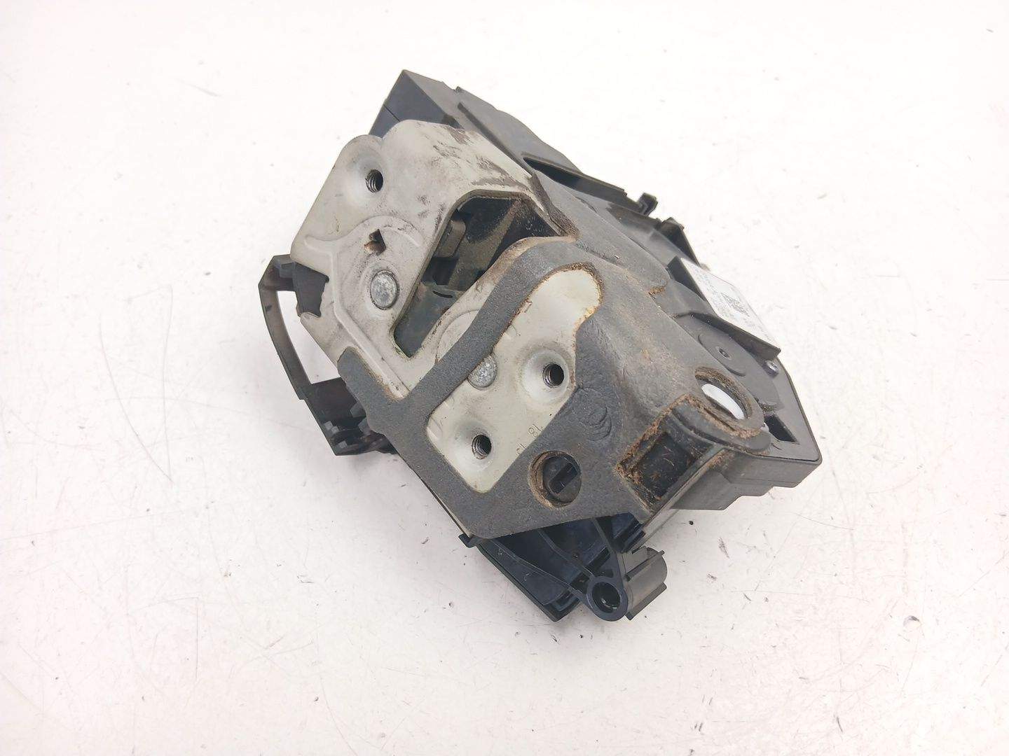 CERRADURA PUERTA TRASERA DERECHA FORD FOCUS III BM5AA26412AE BM5AA26412AE