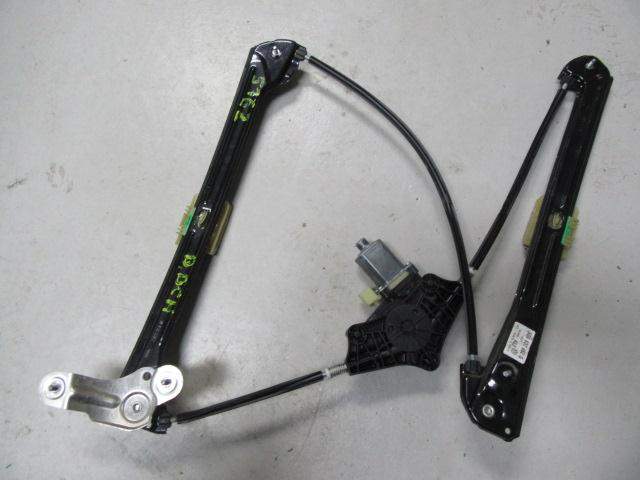 ELEVALUNAS DELANTERO DERECHO VOLKSWAGEN GOLF 5G4837462H 5G4837462H