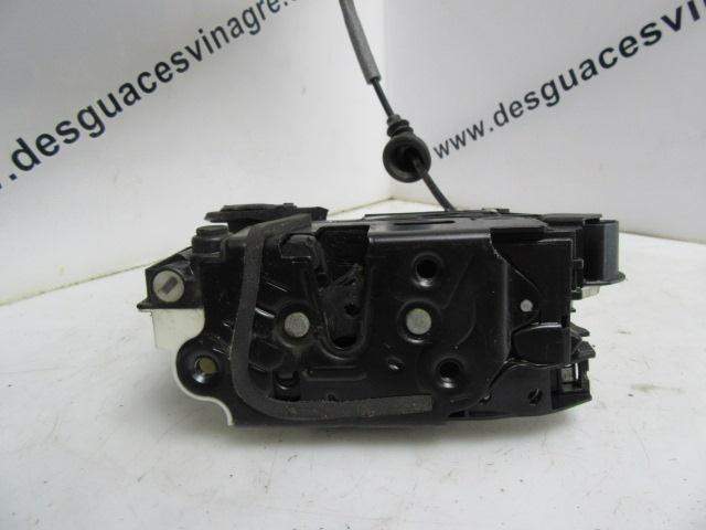 CERRADURA PUERTA TRASERA IZQUIERDA VOLKSWAGEN GOLF 5K4839015Q 5K4839015Q - Vista 3