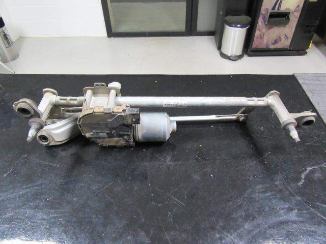 MOTOR LIMPIA DELANTERO VOLKSWAGEN GOLF 5G1955119A 5G1955119A - Vista 2