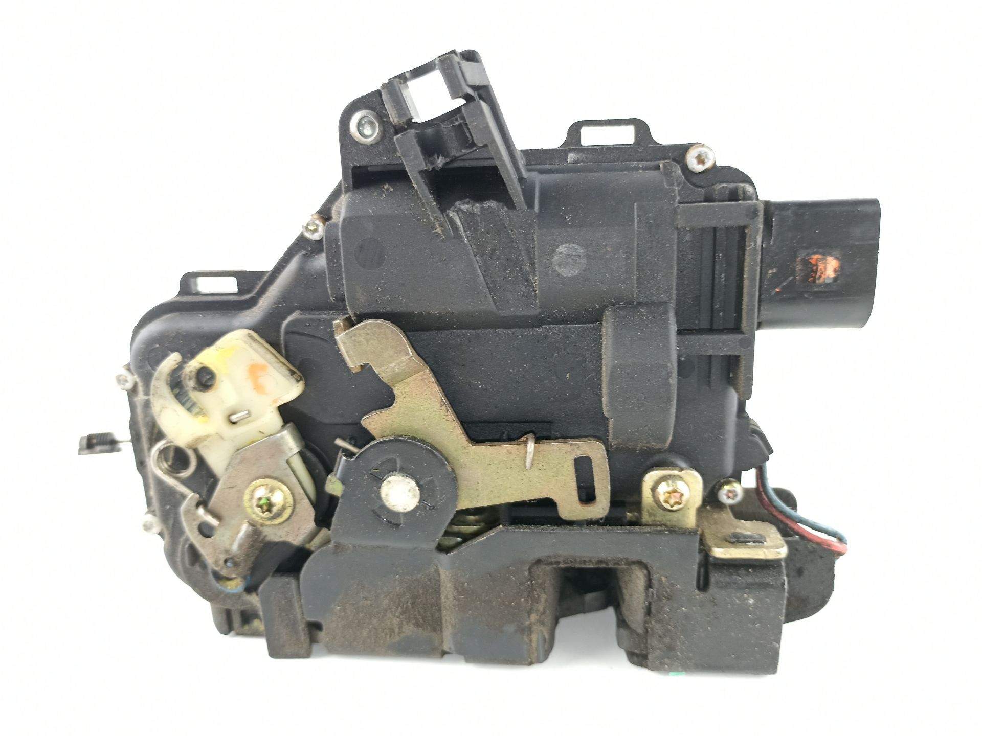 CERRADURA PUERTA DELANTERA IZQUIERDA VOLKSWAGEN NEW BEETLE (9C1/1C1) C3B1837015A C3B1837015A - Vista 2