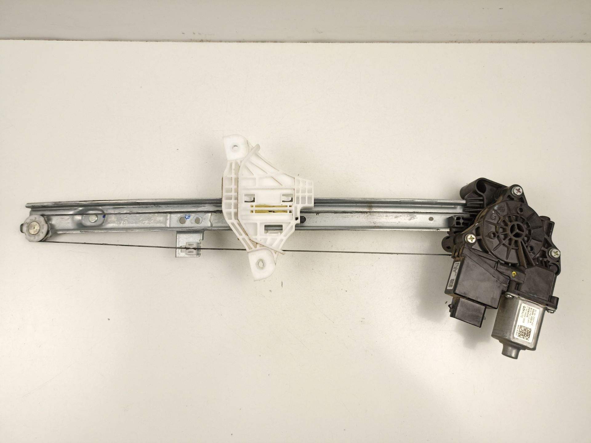 ELEVALUNAS DELANTERO IZQUIERDO HYUNDAI i20 III (BC3, BI3) 82450Q0010 82450Q0010 - Vista 2