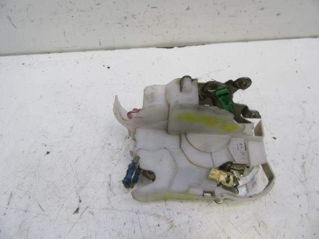 CERRADURA PUERTA DELANTERA DERECHA NISSAN CABSTAR (F24M, F24W) 80552AA20A 80552AA20A - Vista 2