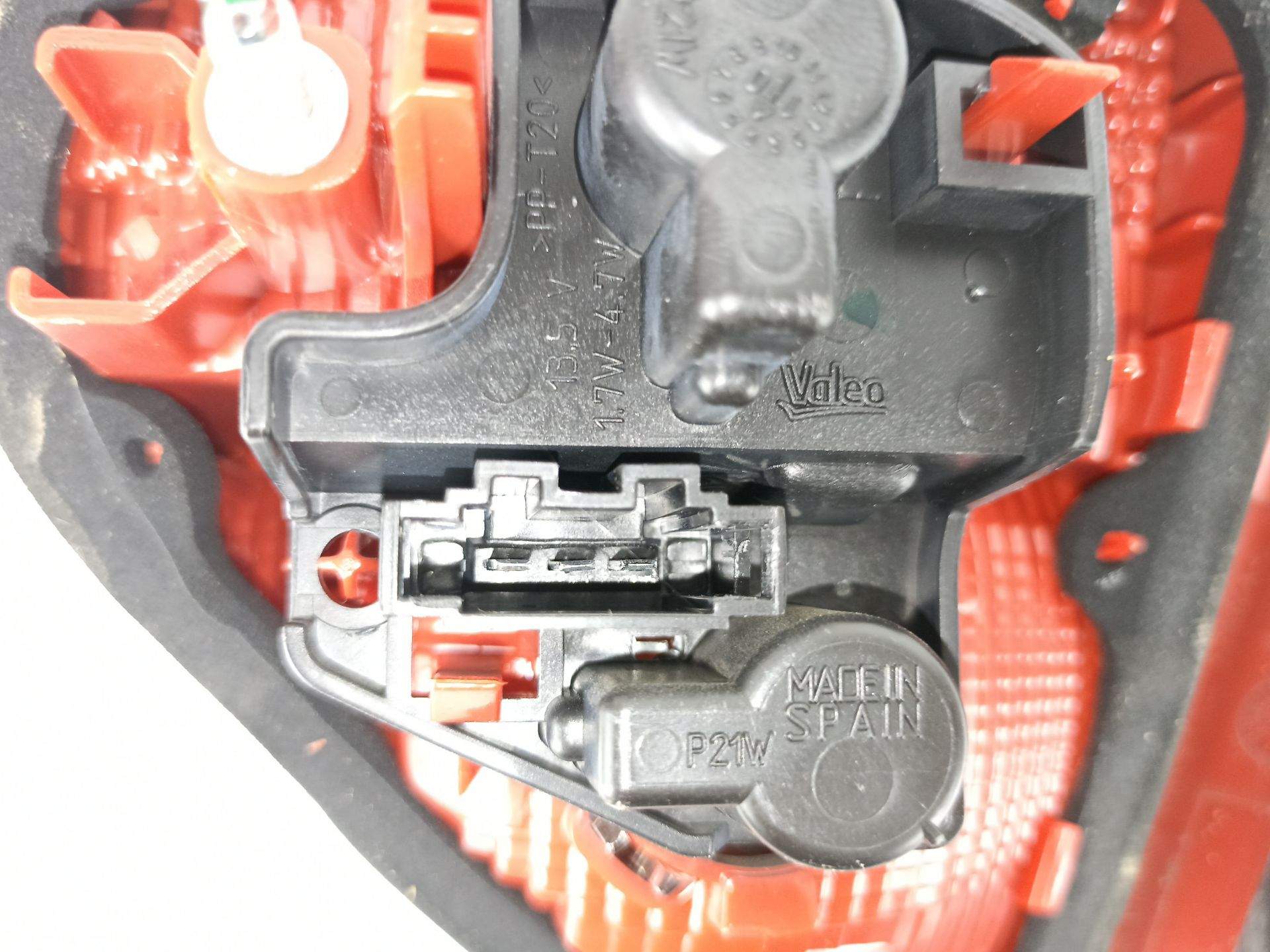 PILOTO PORTON IZQUIERDO SEAT EXEO BERLINA (3R2) 3R5945093B / 89320231 3R5945093B89320231 - Vista 3