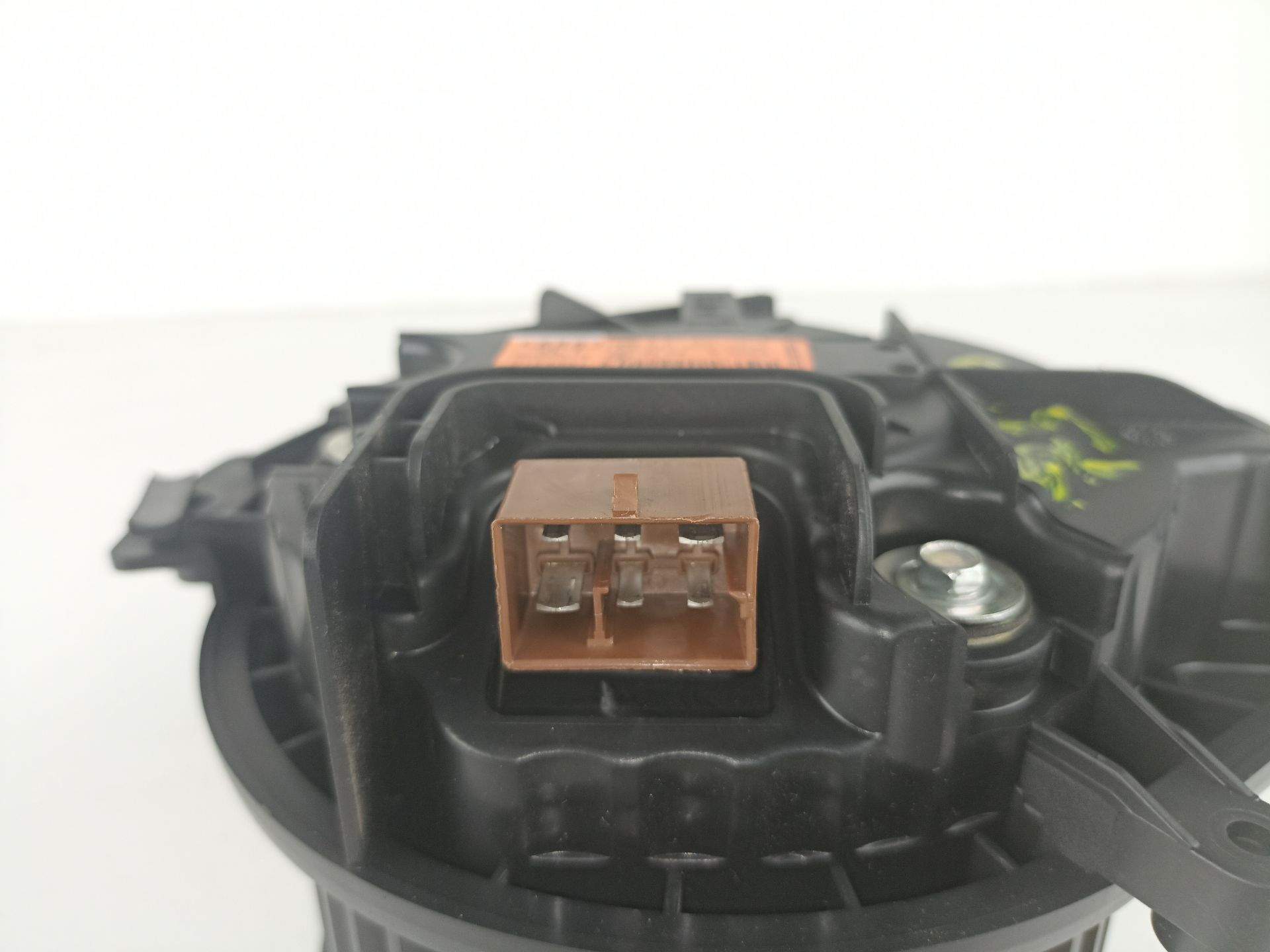 MOTOR CALEFACCION SEAT EXEO BERLINA (3R2) 8E1820021E / K01000CCW 8E1820021EK01000CCW - Vista 3